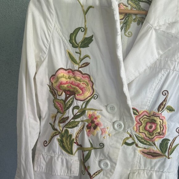 Flair Collection Embroidered Boho Jacket M but runs small - Picture 3 of 12
